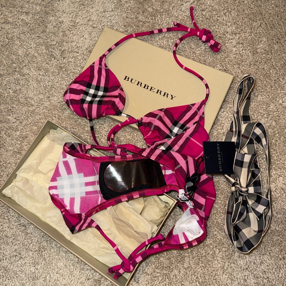 BURBERRY LONDON TRIANGLE BIKINI PINK BLACK NIB NWT SIZE XS - Picture 5 of 7